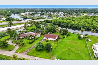 1261 Driftwood Dr, North Fort Myers, FL 33903 - Photo 34