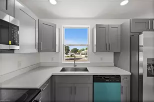 3815 Chiquita Blvd S, Cape Coral, FL 33914 - Photo 10