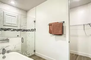 217 SW 21st St, Cape Coral, FL 33991 - Photo 30