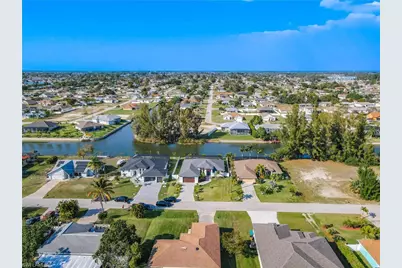 217 SW 21st St, Cape Coral, FL 33991 - Photo 42