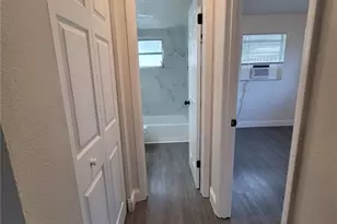 721 Burdick Ave, Fort Myers, FL 33905 - Photo 14