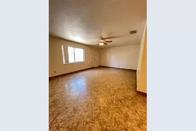 1825 Oak Ln, Fort Myers, FL 33901 - Photo 8