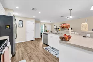 1938 Lillie St, Fort Myers, FL 33916 - Photo 16