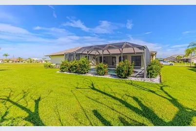 1426 Blue Lake Cir, Punta Gorda, FL 33983 - Photo 24