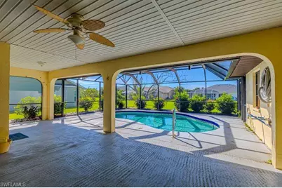 1426 Blue Lake Cir, Punta Gorda, FL 33983 - Photo 2