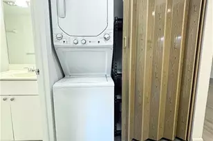 2264 Winkler Ave, Fort Myers, FL 33901 - Photo 8