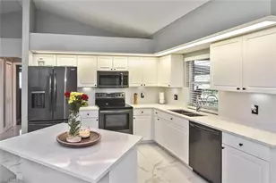 1713 NE 4th Ave, Cape Coral, FL 33909 - Photo 18