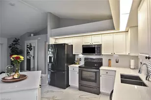 1713 NE 4th Ave, Cape Coral, FL 33909 - Photo 20