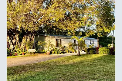 7623/7621 Breeze Dr, North Fort Myers, FL 33917 - Photo 2