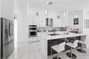 140 SE 16th St, Cape Coral, FL 33990 - Photo 4