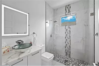 140 SE 16th St, Cape Coral, FL 33990 - Photo 22