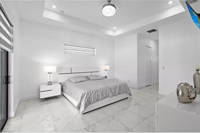 140 SE 16th St, Cape Coral, FL 33990 - Photo 14