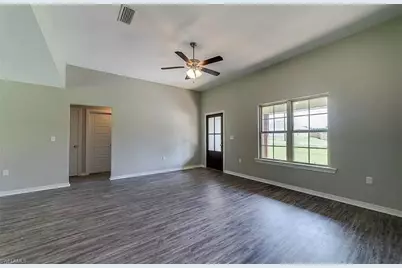6123 Hendley Ct, Fort Myers, FL 33905 - Photo 6