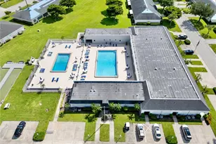 1239 Broadwater Dr, Fort Myers, FL 33919 - Photo 28