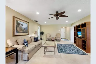 1239 Broadwater Dr, Fort Myers, FL 33919 - Photo 6