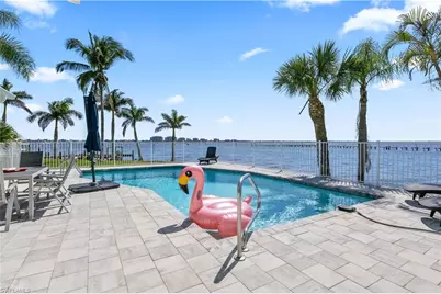 1202 Flamingo Dr, Cape Coral, FL 33904 - Photo 14