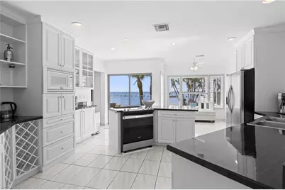 1202 Flamingo Dr, Cape Coral, FL 33904 - Photo 32