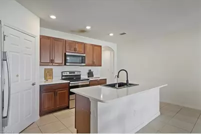 1439 SE 18th St, Cape Coral, FL 33990 - Photo 16