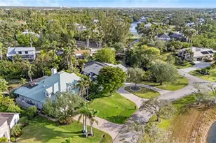 15600 Light Blue Cir, Fort Myers, FL 33908 - Photo 10