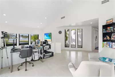 15600 Light Blue Cir, Fort Myers, FL 33908 - Photo 20