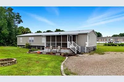 8200 Ebson Dr, North Fort Myers, FL 33917 - Photo 34