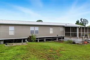 8200 Ebson Dr, North Fort Myers, FL 33917 - Photo 36