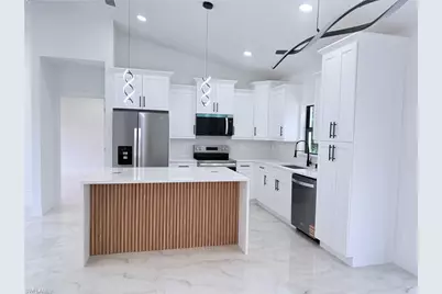 805 Nimitz Blvd, Lehigh Acres, FL 33974 - Photo 4