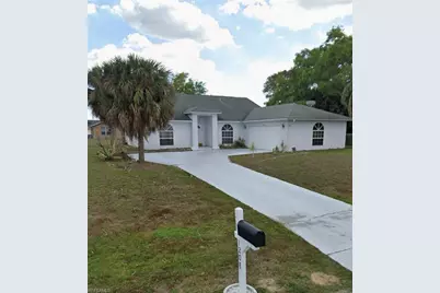 1208 SW 34th St, Cape Coral, FL 33914 - Photo 4