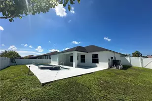 221 NW 29th Pl, Cape Coral, FL 33993 - Photo 26