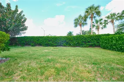 8192 Breton Cir, Fort Myers, FL 33912 - Photo 46