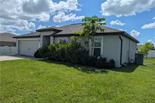 3904 NE 16th Pl, Cape Coral, FL 33909 - Photo 22