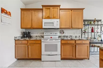2216 SW 8th Ct, Cape Coral, FL 33991 - Photo 18
