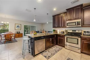 12518 Laurel Cove Dr, Fort Myers, FL 33913 - Photo 10