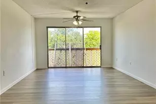 3704 Broadway, Fort Myers, FL 33901 - Photo 2