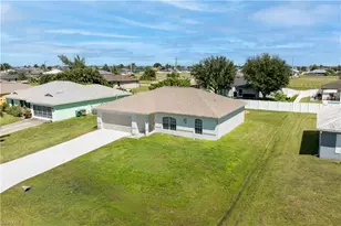 1117 NW 1st Ave, Cape Coral, FL 33993 - Photo 4
