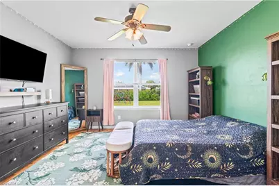 133 SE 19th St, Cape Coral, FL 33990 - Photo 16