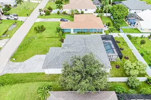3341 SE 10th Pl, Cape Coral, FL 33904 - Photo 34