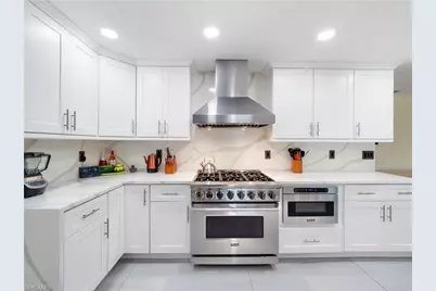 2649 SW 31st Ln, Cape Coral, FL 33914 - Photo 16