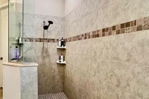 7121 Hatpin Loop, Wesley Chapel, FL 33545 - Photo 4