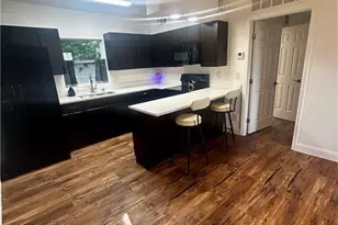 2590 1st St N, Fort Myers, FL 33901 - Photo 6