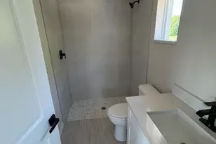 1441 NE 34th St, Cape Coral, FL 33909 - Photo 2