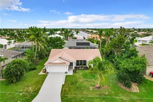 2615 SW 46th Terrace, Cape Coral, FL 33914 - Photo 2