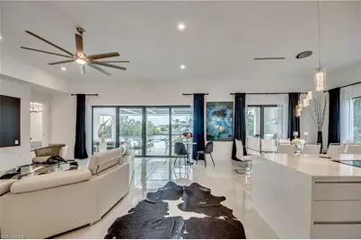 2622 SW 46th Ter, Cape Coral, FL 33914 - Photo 4