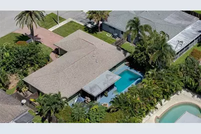 3523 Santiago Way, Naples, FL 34105 - Photo 30