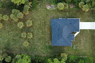 1402 Columbus Ave, Lehigh Acres, FL 33972 - Photo 4