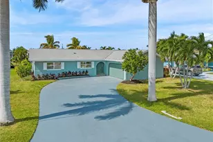 4906 Sorrento Ct, Cape Coral, FL 33904 - Photo 4