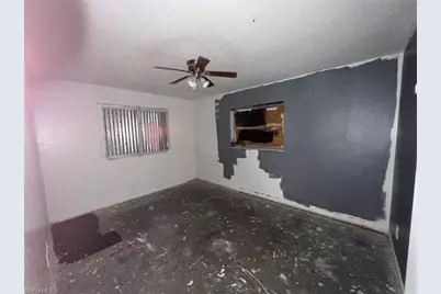 302 Greenwood Ave, Lehigh Acres, FL 33936 - Photo 10