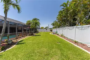 1313 Shelby Pkwy, Cape Coral, FL 33904 - Photo 38