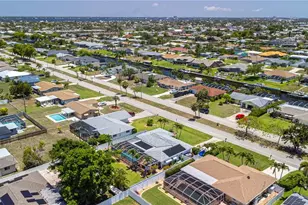 1313 Shelby Pkwy, Cape Coral, FL 33904 - Photo 8