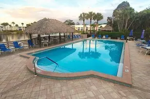 821 Gulf Pavilion Dr, Naples, FL 34108 - Photo 14